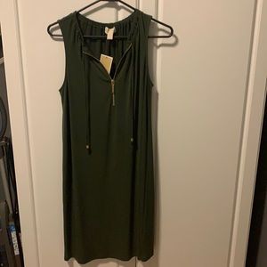 NWT, never worn, size small